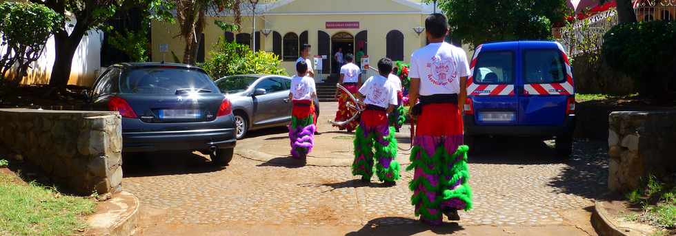 8 fvrier 2014 - St-Pierre - Danse du Lion  la Mdiathque