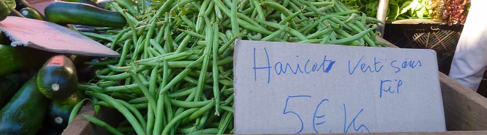 22 fvrier 2014 - March forain de St-Pierre -  Haricots verts