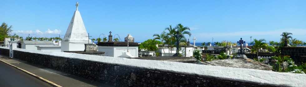 18 avril 2014 - St-Paul - Rosalie, ti train touristique - Tamarun - Cimetire marin