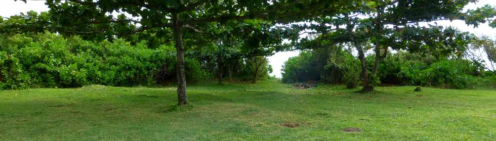 Aot 2014 - Sentier littoral Piton Ste-Rose - Pointe Corail