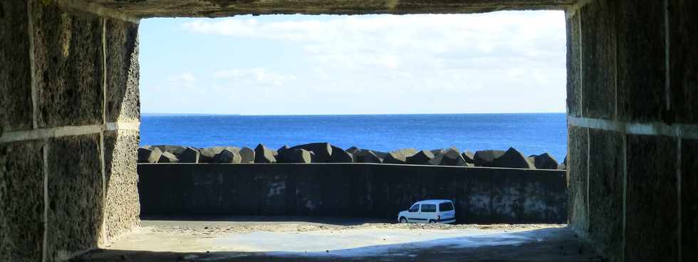 Aot 2014 - Ste-Rose - Marine - Monument Corbett