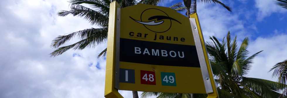 Aot 2014 - Ste-Rose - Arrt car Jaune Bambou