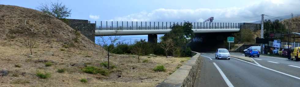 17 octobre 2014 - St-Leu - Stella - Pont de la route des Tamarins