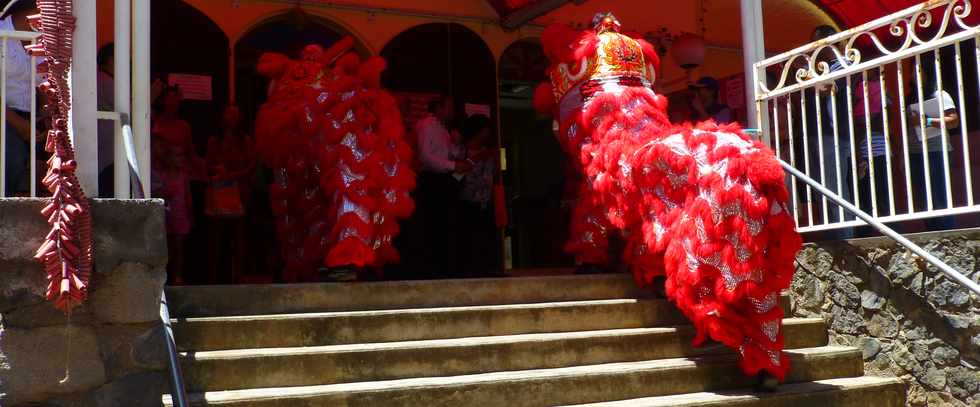28 février -Médiathèque de St-Pierre - Danse du lion -Association Qi Lin