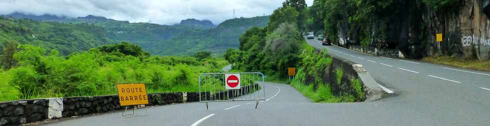 8 mars 2015 - Crue du Bras de Cilaos - Radier du Ouaki emport