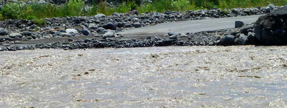 11 mars 2015 - Radier du Ouaki submergé - Tempête Haliba