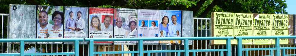 17 mars 2015 - Affiches électorales (départementales ) St-Pierre Réunion