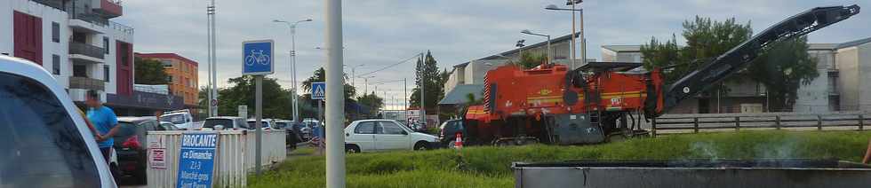 16 mai 2015 - March forain de St-Pierre - Travaux sur le bd Hubert-Delisle