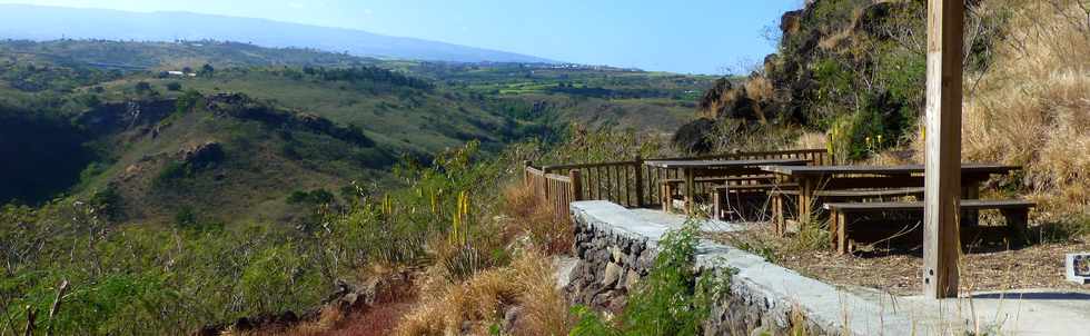 Septembre 2015 - St-Gilles les Bains - Sentier touristique du Verger Bottard -