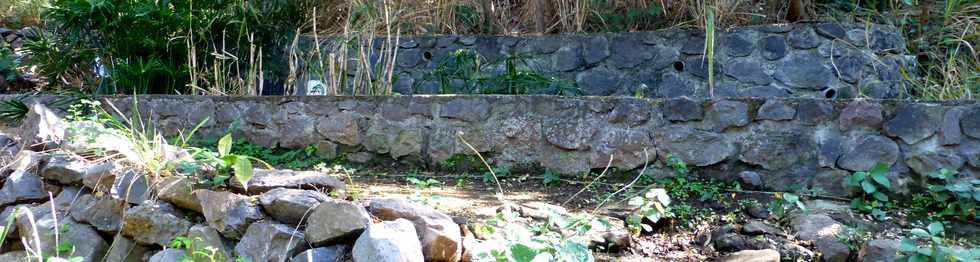 Septembre 2015 - St-Gilles les Bains - Sentier touristique du Verger Bottard - Canal Bottard