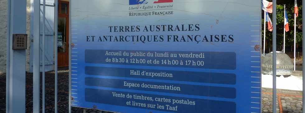 18 avril 2016 - St-Pierre - Embouchure de la rivire d'Abord - TAAF
