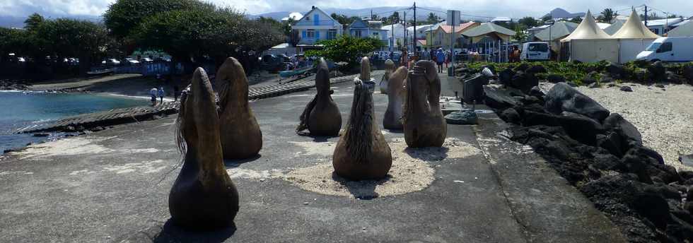 18 septembre 2016 - St-Pierre - Journes europennes du patrimoine - Terre Sainte - Sculptures anneaux amarrage