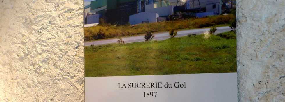 19 novembre 2016 - St-Louis - Fte de la canne - Amicale des Planteurs et Charretiers de Bois de Nfles Cocos -  Moulin  mas - Exposition