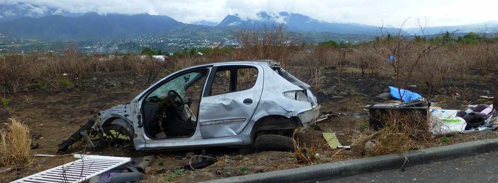 30 novembre 2016 - St-Louis - Dpts d'ordures chemin Piton