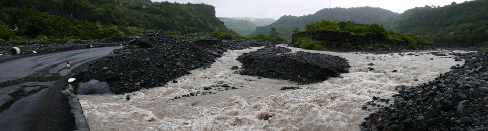 13 mars 2017 - Radier du Ouaki - Bras de Cilaos en crue