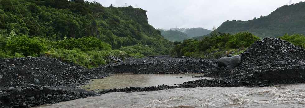 13 mars 2017 - Radier du Ouaki - Crue du Bras de Cilaos -