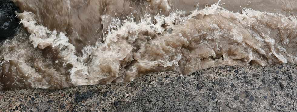 13 mars 2017 - Radier du Ouaki - Crue du Bras de Cilaos -