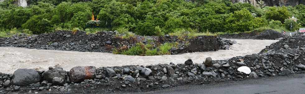 13 mars 2017 - Radier du Ouaki - Crue du Bras de Cilaos -