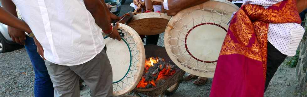 22 octobre 2017 - St-Pierre - Dipavali - Prparatifs du dfil et village indien -