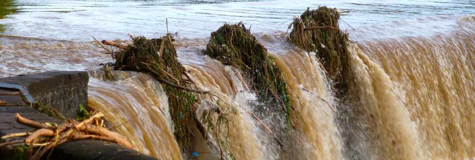 19 janvier 2018 - St-Pierre - Rivire d'Abord en crue - Tempte Berguitta