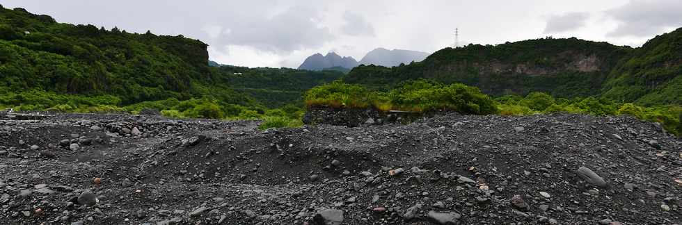 4 mars 2018 - Bras de Ciloas - Radier du Ouaki avant le passage du cyclone Dumazile -