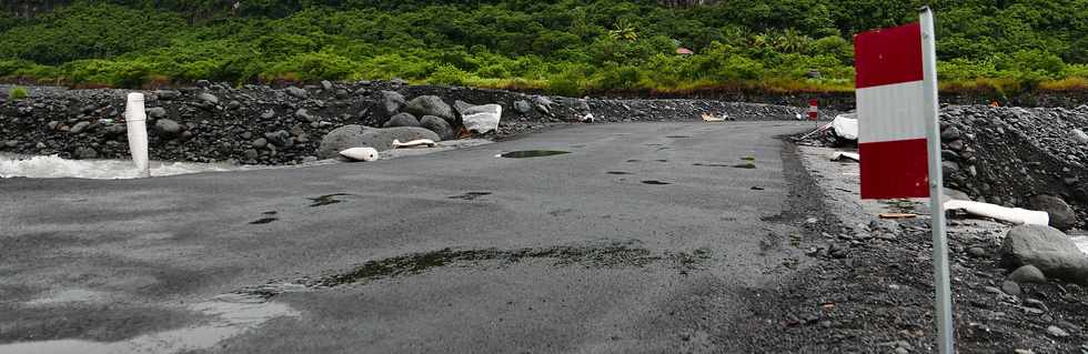 4 mars 2018 - Bras de Ciloas - Radier du Ouaki avant le passage du cyclone Dumazile -