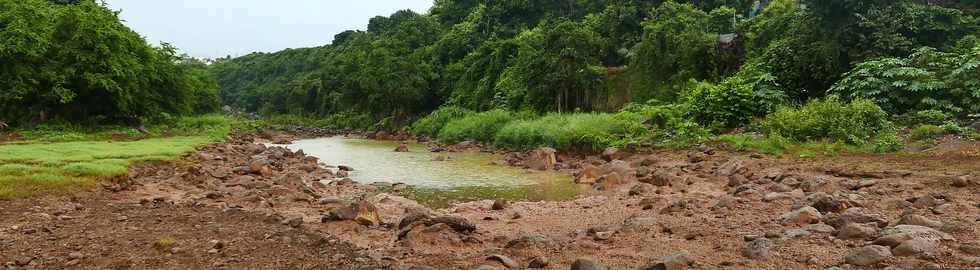 4 mars 2018 - St-Pierre - Radier de la rivire d'Abord - Avant le Cyclone Dumazile