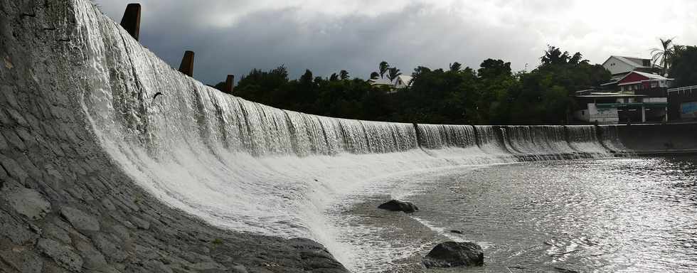 7 mars 2018 - St-Pierre - Radier de la rivire d'Abord - Cyclone Dumazile - Vent de St-Paul -