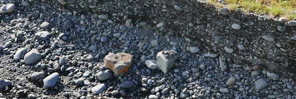 9 mars 2018 - Rivire St-Etienne - Crue Dumazile - Affouillement de berge de bras