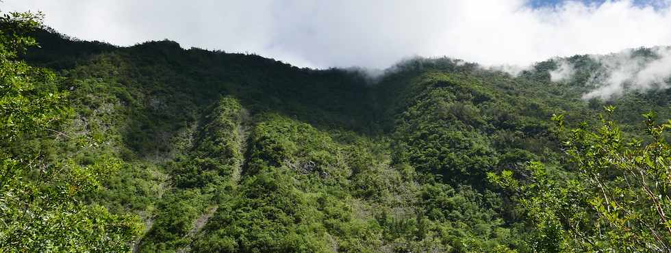 2 avril 2018 - St-Joseph - Valle de Langevin - Grand Galet - Vers Cap Blanc -  Rempart de Grand Coude