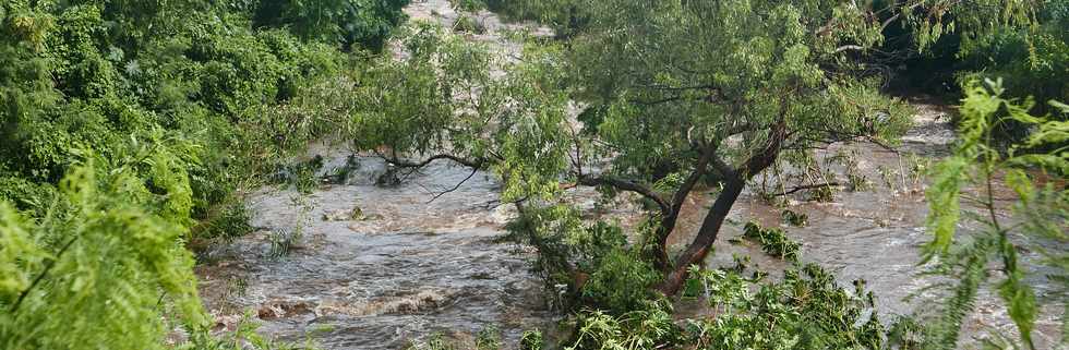 24 avril 2018 - St-Pierre - Forte tempte tropicale Fakir - Ravine Blanche