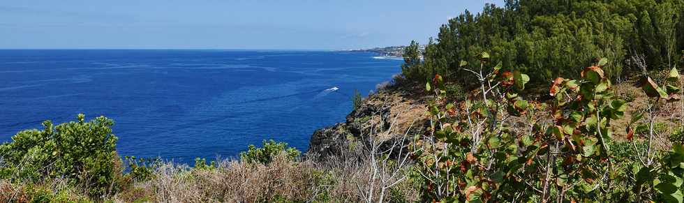 17 octobre 2018 - Petite-le - Grande Anse - Vue vers St-Pierre