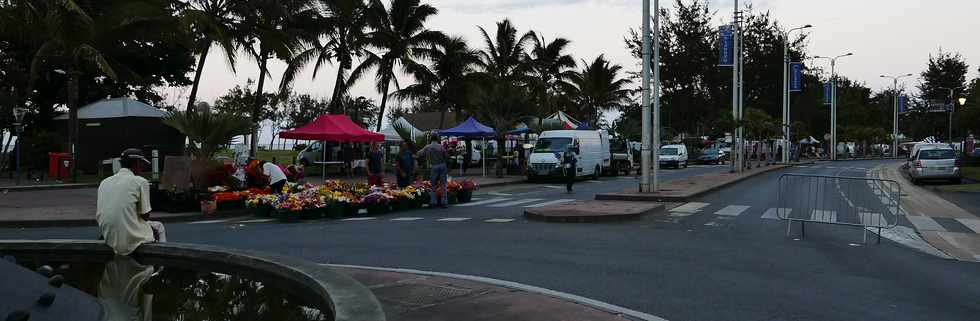 17 novembre 2018 - St-Pierre - March forain