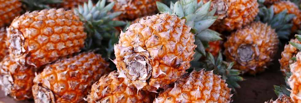 12 janvier 2019 - March forain de St-Pierre - 5h30 - Ananas