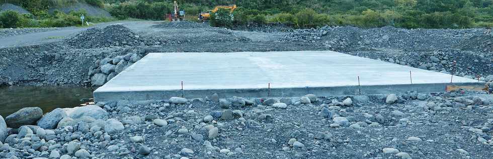 12 janvier 2019 - Bras de Cilaos - Travaux hydrauliques au radier du Ouaki