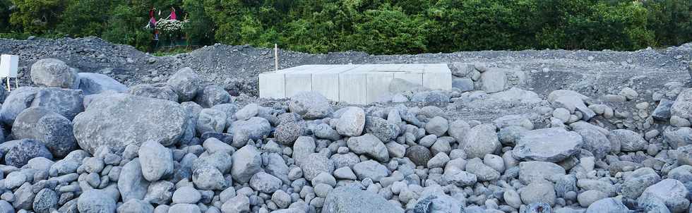 12 janvier 2019 - Bras de Cilaos - Travaux hydrauliques au radier du Ouaki