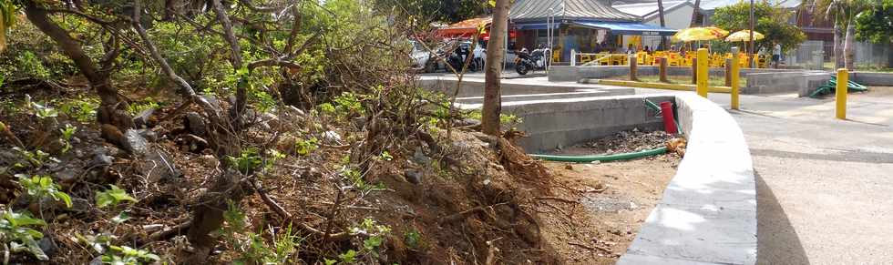 02 juin 2019 - St-Pierre - Jardins de la plage - Travaux