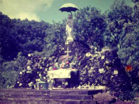 La Réunion, dans les années (19)70 -  Vierge au Parasol