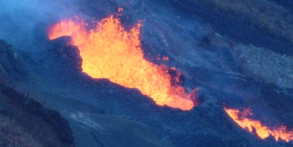 Eruption Nez Coup� de Ste-Rose d�c 2005