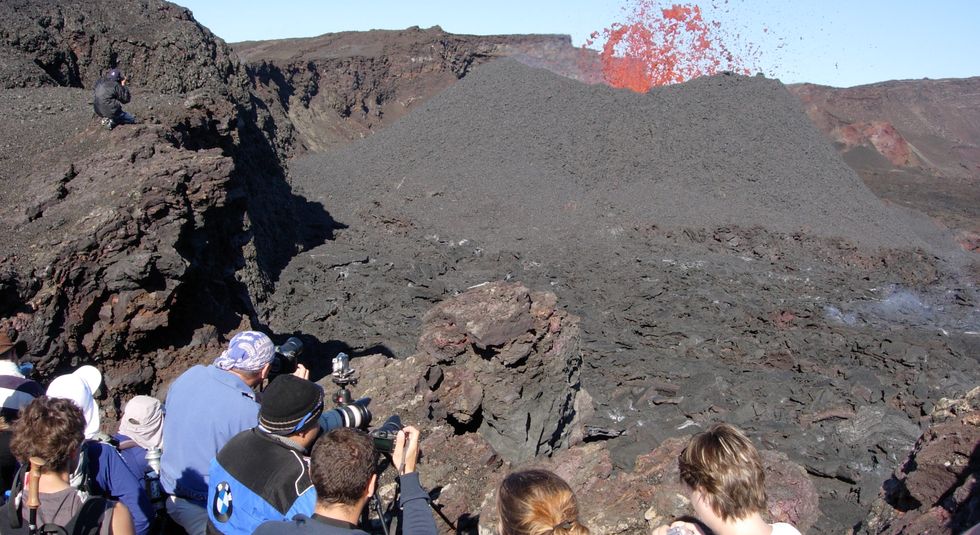 2 sept 2006 - Eruption dans le crat�re Dolomieu
