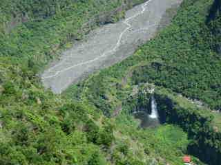 Grand-Bassin et sa cascade