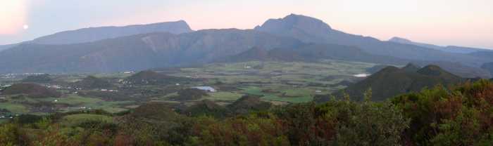 Piton des Neiges et Plaine des Cafres