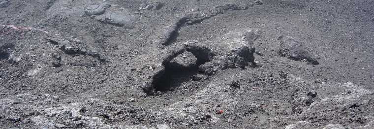Cratère Rivals - tunnel de lave effondré
