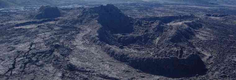 Les cratres Aubert de la Re vus du haut du Piton Chisny