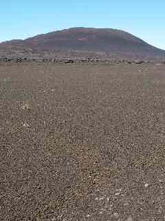 Plaine des Sables et Piton Chisny