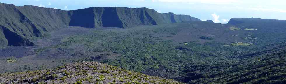 Rempart et Fond de la Rivire de l'Est