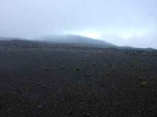 Piton Chisny dans les nuages