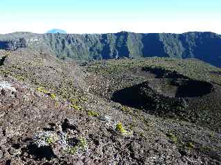 Cratère dans le Piton Haüy