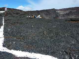 Sieste au point d'observation du cratre Dolomieu -