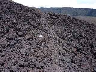 Piton de la Fournaise - Coules de dcembre 2010 - Traverse d'un bras